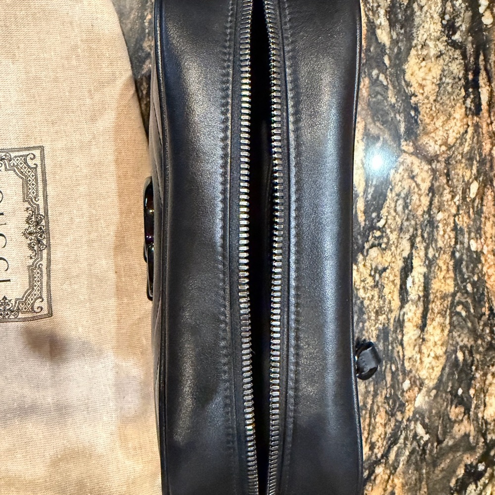 Gucci Black Quilted Leather Shoulder Bag - Picture 3 of 13